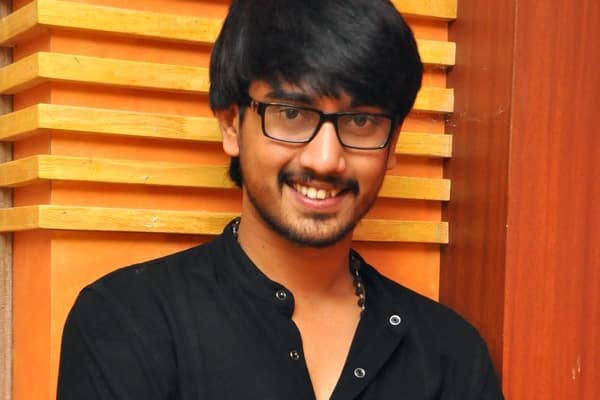 Nagarjuna bets big on Raj Tarun