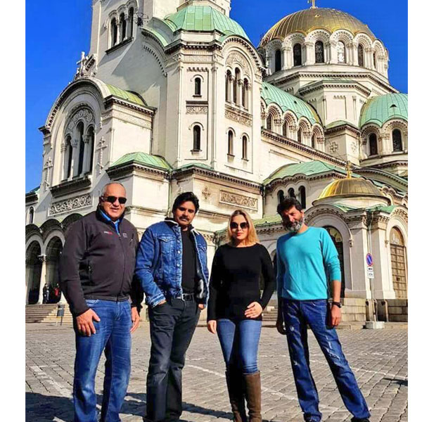 Pawan Kalyan Stylish Pic From Agnathavasi