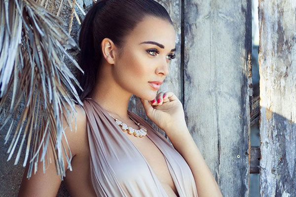 Looking for roles that allows less make-up, says Amy Jackson