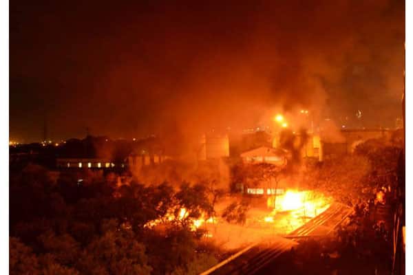 Birthday party fire kills 15 in Mumbai