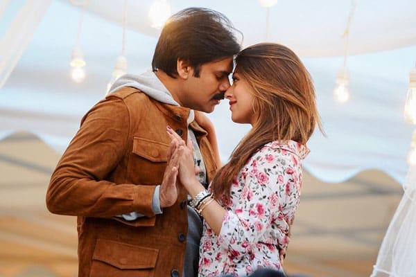 Pawan fans disappointed with the low promotions