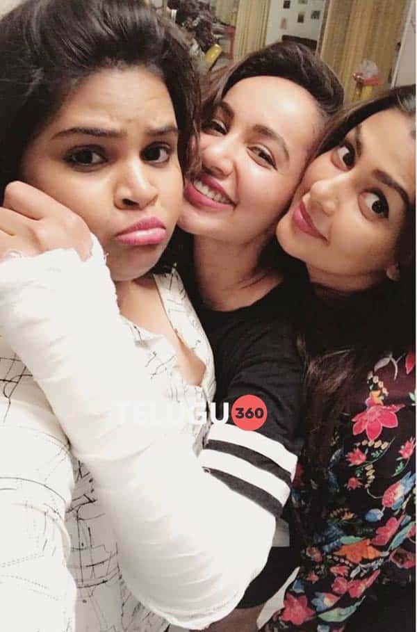 Tejaswi Madivada, Vidyuraman and Anisha Ambrose