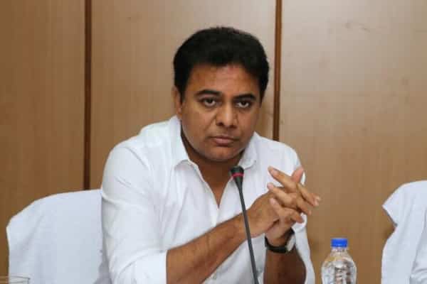 KTR faces ire of flood-hit people in Sircilla