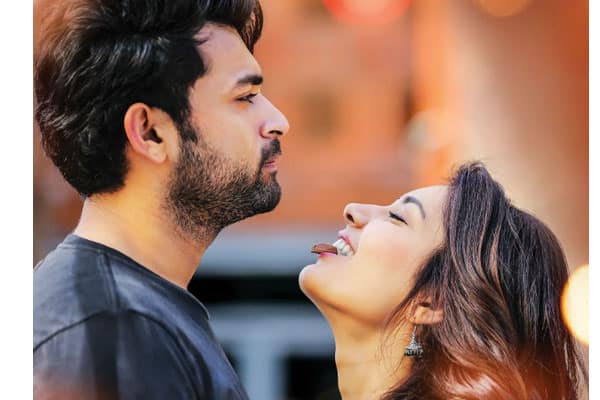 Tholi prema on sale full movie