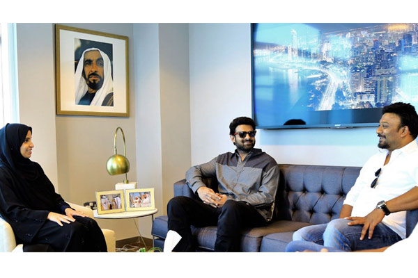 Prabhas sweating out in Abu Dhabi for Saaho