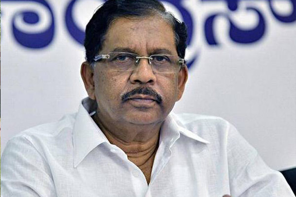 Will Telangana CM K Chandrasekhar Rao attend Kumaraswamy's swearing-in ceremony tomorrow?
