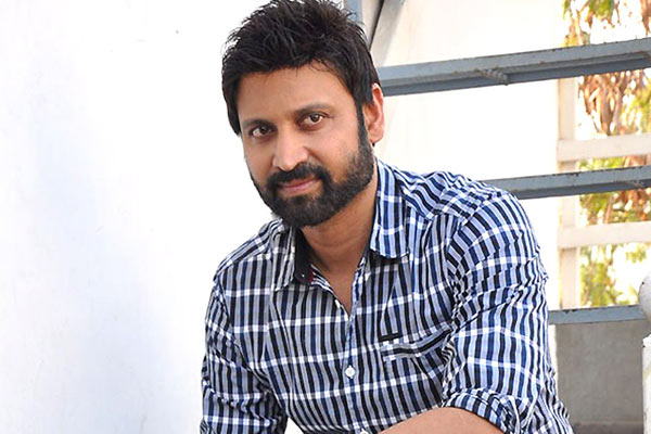 Sumanth attends court on cheque bounce case