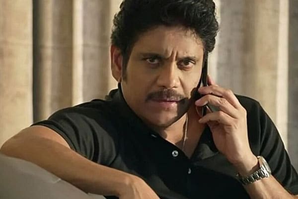 Nag's poor choice gives embarrassing openings