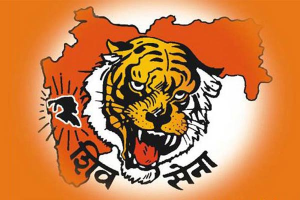 Pranab Mukherjee could be PM candidate if BJP lacks majority in 2019: Shiv Sena