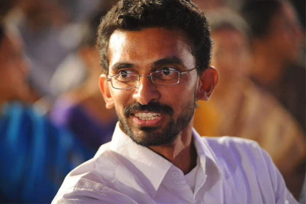 Sekhar Kammula finds his hero ?