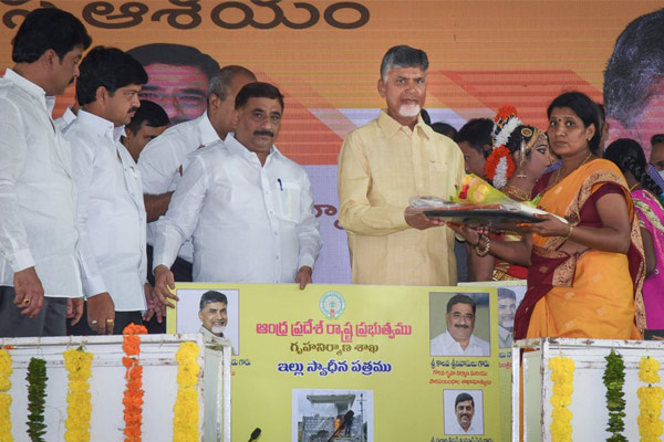 Housewarming of 3 lakh units performed on single day in Andhra