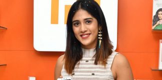 Chandini Chowdary launches RedMi 6 Mobile
