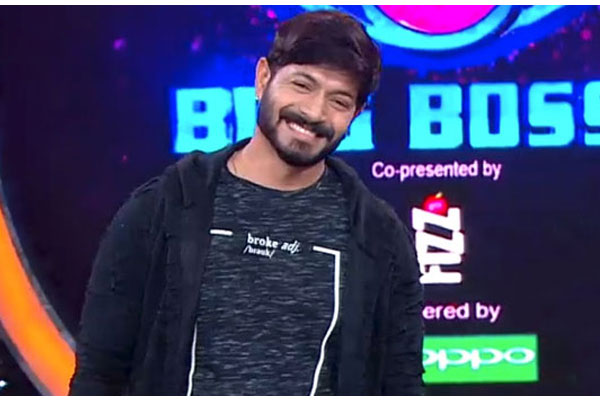 Bigg Boss 2: “Why should you vote me ? ” campaign