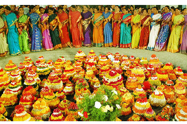 Professor Nageshwar – Bathukamma Festival: The Celebration of Telangana Identity