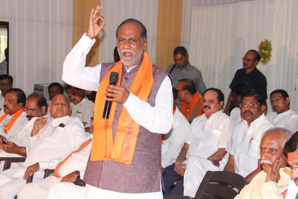 BJP won’t have tie-ups in Telangana , says Laxman