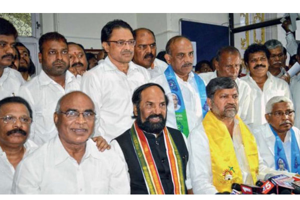 Congress -JD(S) win in Karnataka by-poll :Doest it mean good news for Mahakutami in Telangana