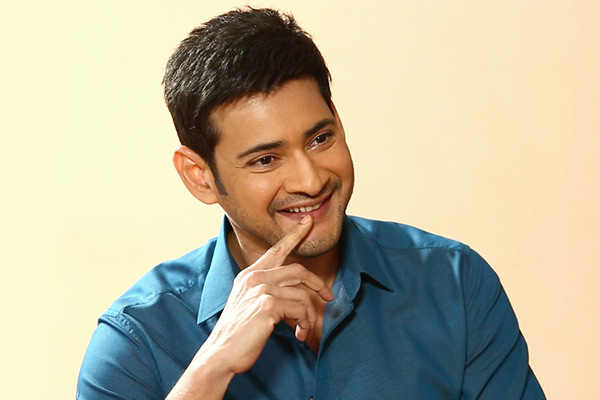 Mahesh Babu gives thumbs up to Sarkar