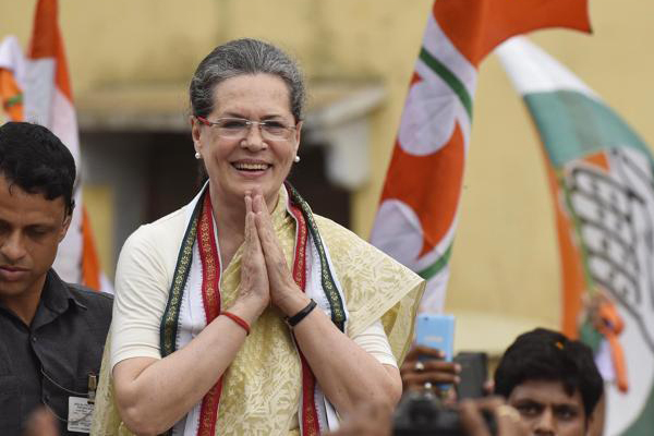 Sonia Gandhi remains Congress Parliamentary Party leader