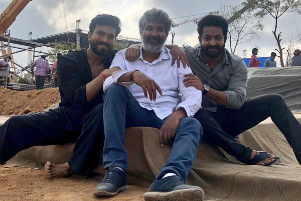 Rajamouli scouting female leads for NTR and Charan