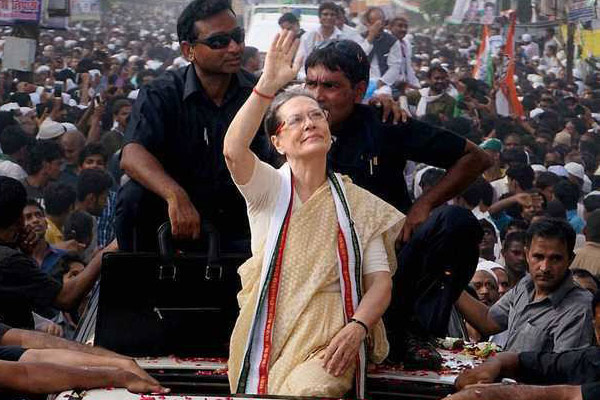 ‘Mother of Telangana’ Sonia says Congress paid price for creating new state