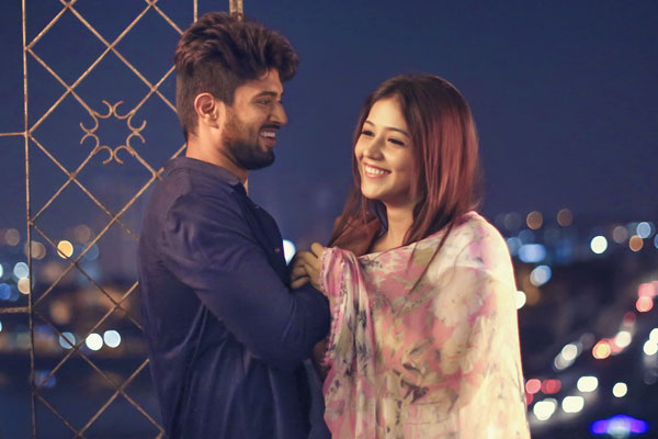 Taxiwaala Worldwide Closing Collections : Hit