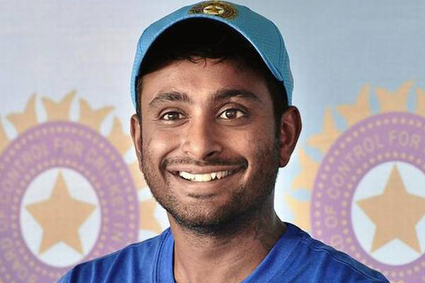 Ambati Rayudu keeps political parties in Telugu states guessing