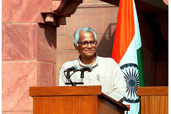 Ex-Union Minister George Fernandes dead at 88