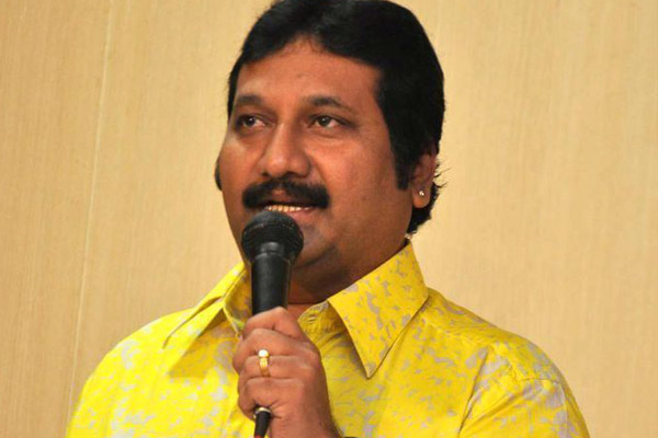 Singer Mano joins that political party!