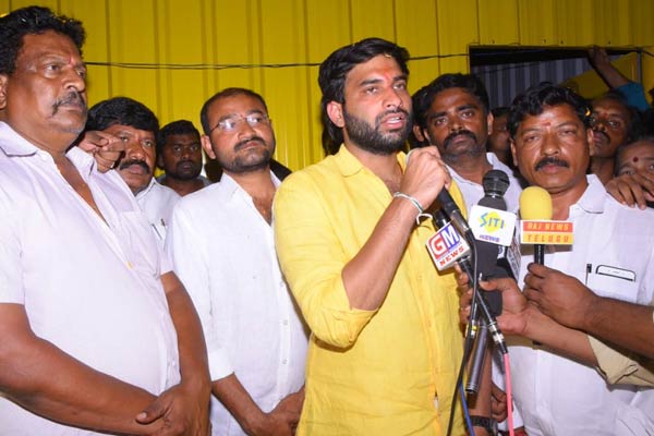 Tough time for Kodali Nani - TDP picks up in Gudivada