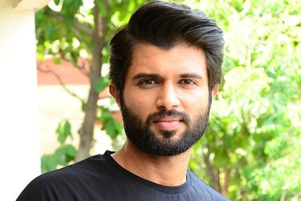 Vijay Devarakonda moves into a swanky new home