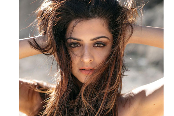 Shooting for ‘Kanchana 3’ was like holiday: Vedhika