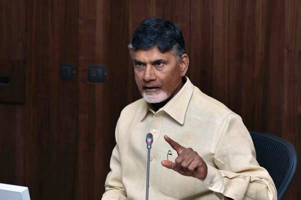 Chandrababu targets IAS officials over PPAs