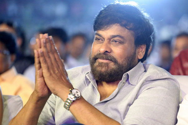 Chiranjeevi donates 25 lakhs to directors association