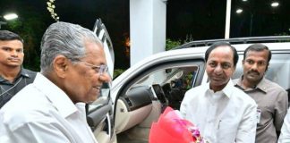KCR meets Kerala CM: Federal Front Again in Spotlight