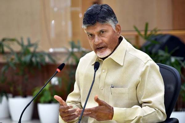 Naidu heckles Jagan for shifting Viveka case to Telangana