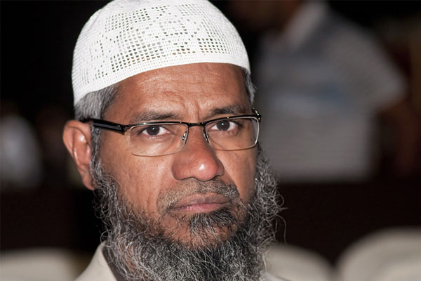 Zakir Naik met Muslim Brotherhood hate preacher before reaching FIFA venue in Qatar