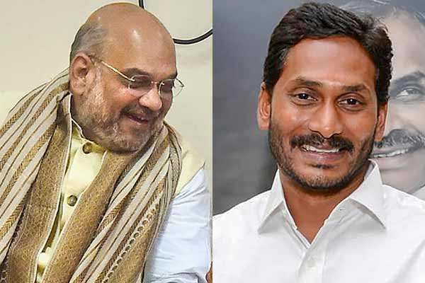 Jagan meets Shah, raises special status for Andhra