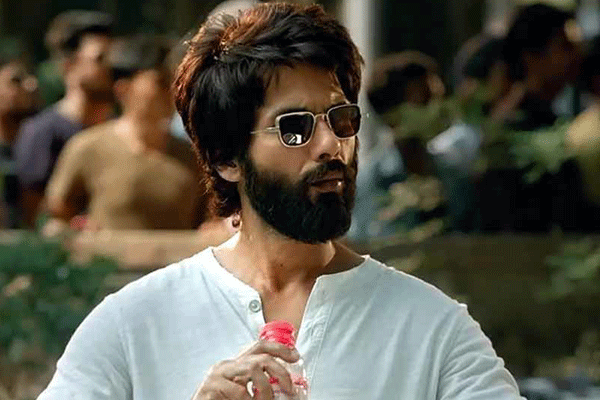 Arjun Reddy Hindi Remake Set To Be A Huge Blockbuster