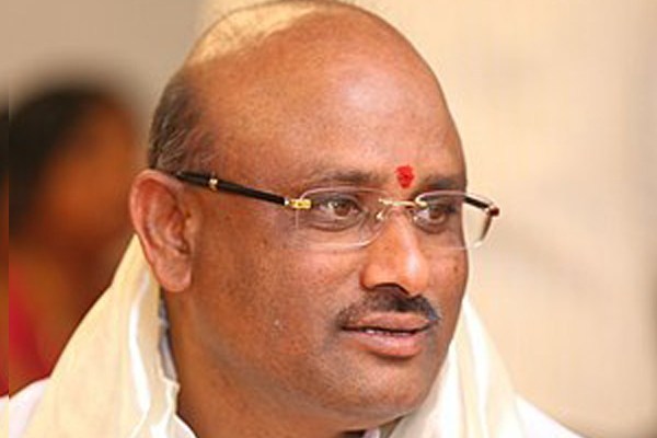 Jagan looting even sacred place of Tirumala, says Putta Sudhakar