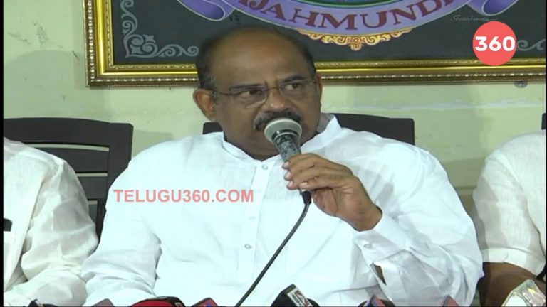 Video: Akula Satyanarayana praises AP CM YS Jagan