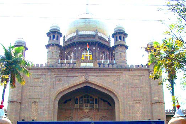 TS High Court halts municipal polls notification