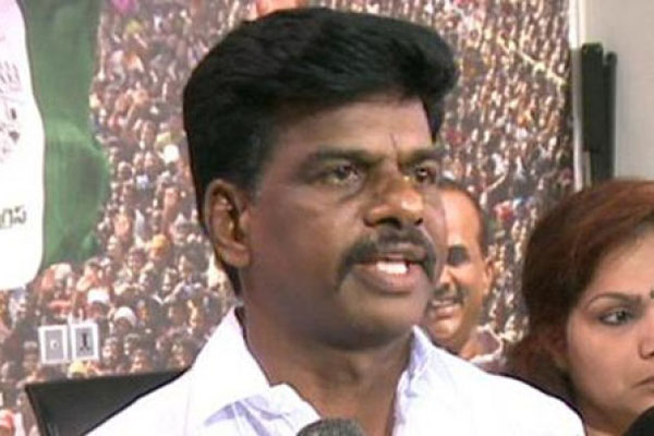 YCP MP humiliates Kia, writes bad on its first car