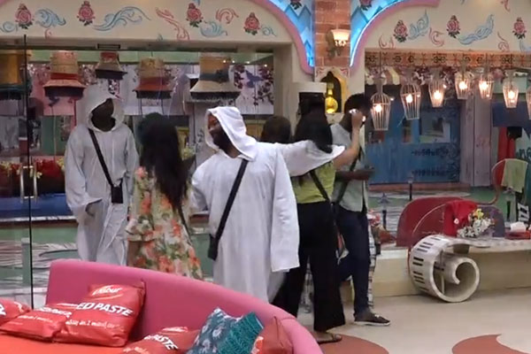 Bigg boss episode  52: Ghosts vs humans task