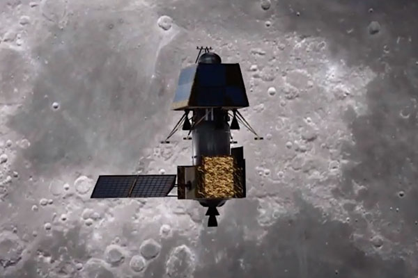 Setback to moon mission as link to lander lost