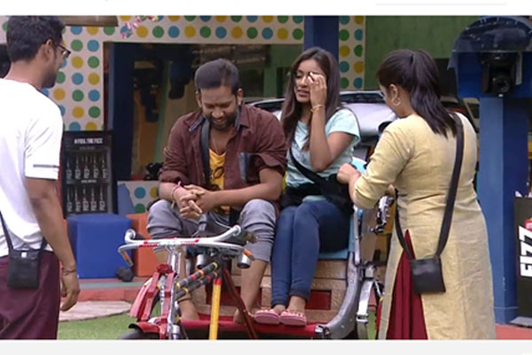 Bigg boss episode 76: Vithika wins the medallion