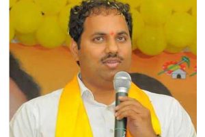 TDP leaders meet Kodela Sivaram, promise justice