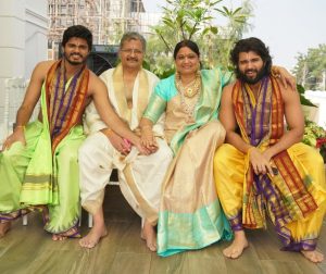 Vijay Deverakonda shares housewarming ceremony photo