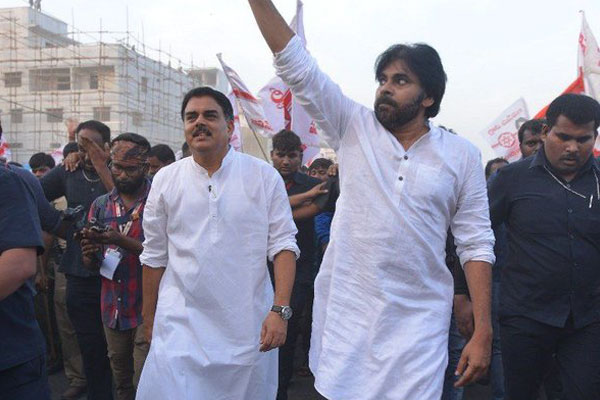 Unexpected huge crowds at Pawan 'Long March'