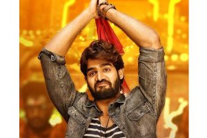 This weekend reserved for small movies!