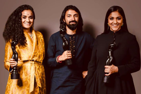 Mahanati Wins 4 Filmfare Awards